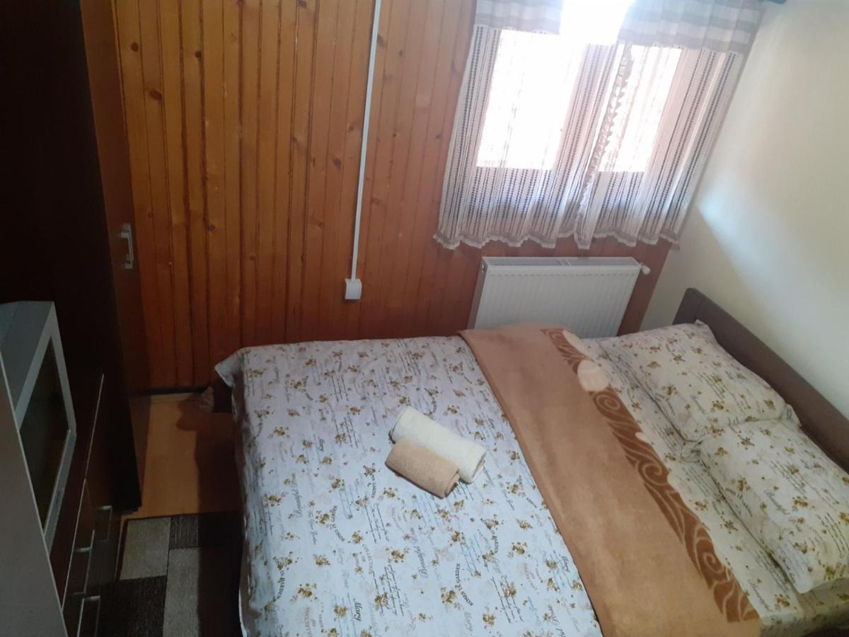Turizam Koturovic Panzió Ivanjica Kültér fotó