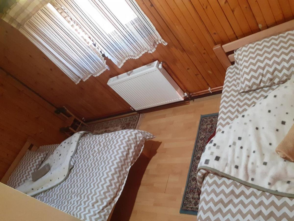 Turizam Koturovic Panzió Ivanjica Kültér fotó